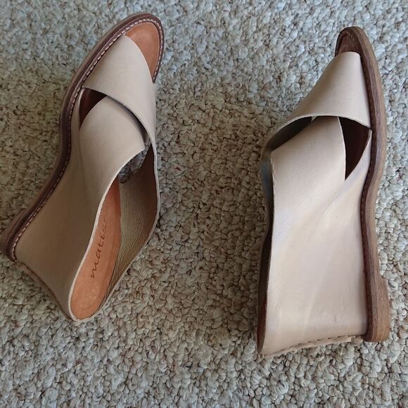 Matisse Blush all Leather Wedge Sandal size 6M - Picture 6 of 12